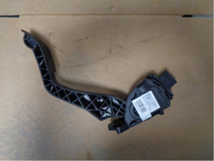 Begagnade Gaspedalsensor Peugeot 207 SW (WE/WU) 1.6 HDiF 16V Pris € 20,00 Marginaltabell erbjuds av Westerhof autodemontage