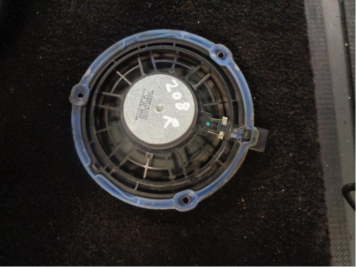 Peugeot 208 Hautparleurs stock ProxyParts.fr