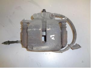 Used Front brake calliper, left Kia Venga 1.4 CRDi 16V Price € 35,00 Margin scheme offered by Westerhof autodemontage