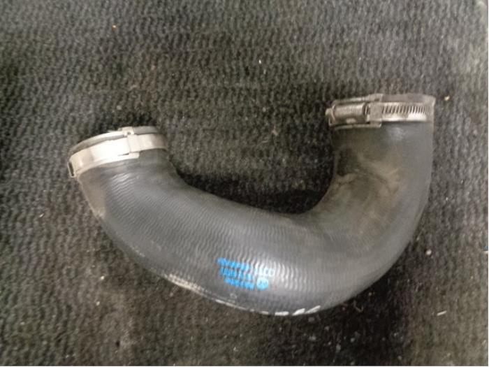 Gebrauchte Intercooler Schlauch Volkswagen Touareg (7LA/7L6) 3.0 TDI V6 24V Preis € 10,00 Margenregelung angeboten von Westerhof autodemontage