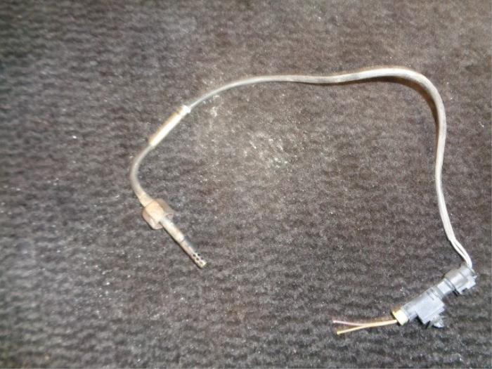 Begagnade Partikelfiltersensor Mercedes Viano (639) 2.0 CDI 16V Pris € 25,00 Marginaltabell erbjuds av Westerhof autodemontage