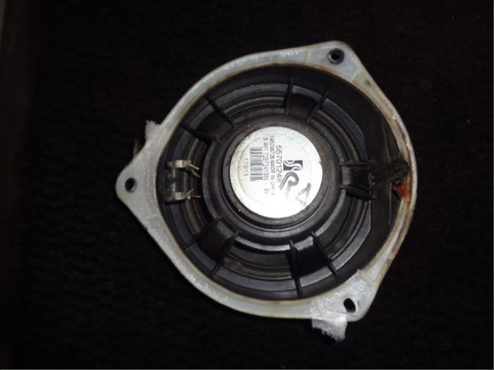 Speaker Fiat Punto Evo 1.3 JTD Multijet 85 16V Euro 5 55701248 ORIGINEEL