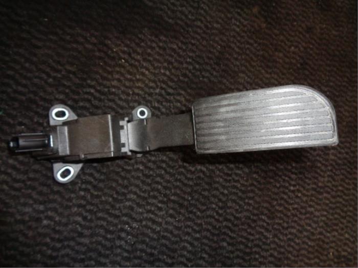 Gebrauchte Gaspedalposition Sensor Peugeot 108 1.0 12V VVT-i Preis € 35,00 Margenregelung angeboten von Westerhof autodemontage