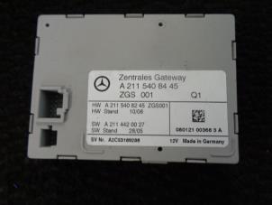 Used Central door locking module Mercedes E Combi (S211) 2.2 E-220 CDI 16V Price € 45,00 Margin scheme offered by Westerhof autodemontage