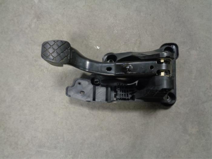 Używane Pedal hamulca Seat Ibiza V (KJB) 1.0 TSI 12V Cena € 50,00 Procedura marży oferowane przez Westerhof autodemontage