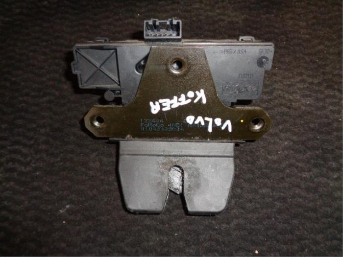 Tailgate lock mechanism Volvo V50 2.0 D 16V - 122404