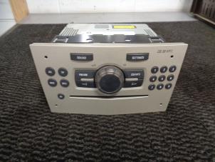 Used Radio CD player Opel Corsa D 1.4 16V Twinport Price € 25,00 Margin scheme offered by Westerhof autodemontage