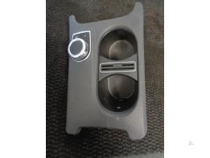 Used Cup holder Mercedes A (W176) 1.5 A-180 CDI, A-180d 16V Price € 40,00 Margin scheme offered by Westerhof autodemontage