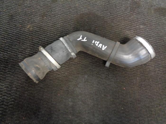 Usagé Tuyau intercooler Audi TT (8N3) 1.8 20V Turbo Prix € 15,00 Règlement à la marge proposé par Westerhof autodemontage