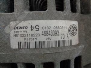 Dynamo van een Fiat Panda (169) 1.1 Fire 2004