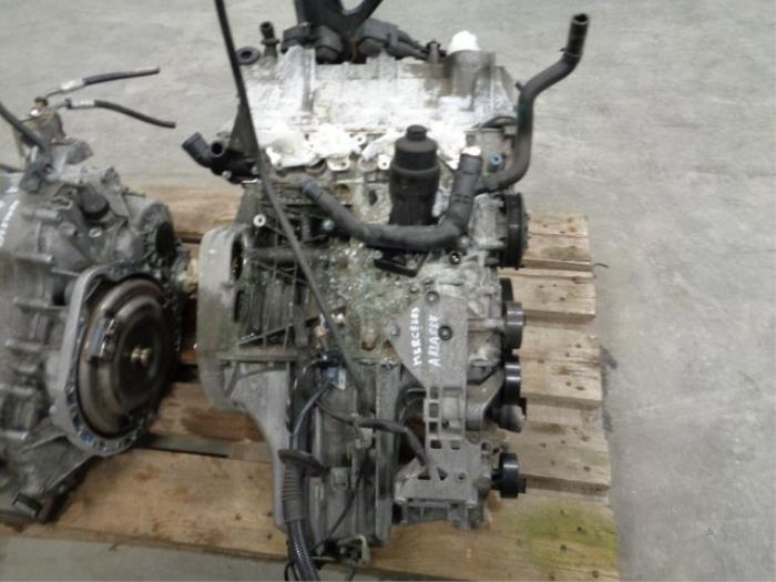 A170 Engine Engine Mercedes A 1.7 A-170 5-Drs. - 266940