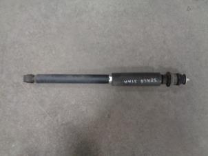 Used Rear shock absorber, left Mitsubishi Space Star (A0) 1.0 12V Price € 20,00 Margin scheme offered by Westerhof autodemontage