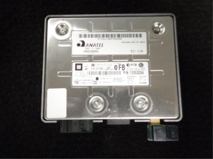 Bluetooth module from a Opel Astra J GTC (PD2/PF2) 2.0 CDTI 16V ecoFLEX 2011