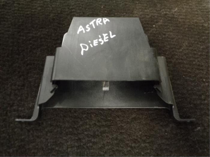 Bluetooth module from a Opel Astra J GTC (PD2/PF2) 2.0 CDTI 16V ecoFLEX 2011