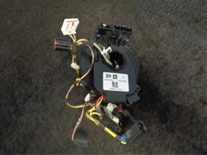 Airbagring from a Opel Astra J GTC (PD2/PF2) 2.0 CDTI 16V ecoFLEX 2011