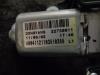 Motor de limpiaparabrisas detrás de un Opel Astra J GTC (PD2/PF2) 2.0 CDTI 16V ecoFLEX 2011