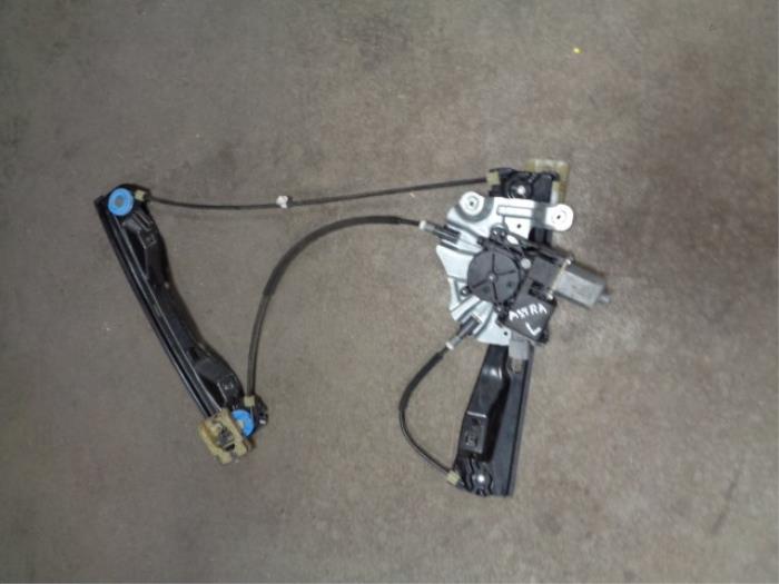 Window mechanism 2-door, front left from a Opel Astra J GTC (PD2/PF2) 2.0 CDTI 16V ecoFLEX 2011