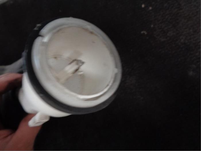 Front windscreen washer reservoir from a Opel Astra J GTC (PD2/PF2) 2.0 CDTI 16V ecoFLEX 2011