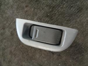 Gebrauchte Elektrisches Fenster Schalter Toyota Aygo (B10) 1.0 12V VVT-i Preis € 10,00 Margenregelung angeboten von Westerhof autodemontage