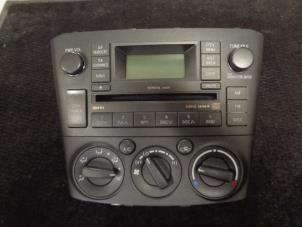 Used Radio CD player Toyota Avensis Wagon (T25/B1E) 1.8 16V VVT-i Price € 50,00 Margin scheme offered by Westerhof autodemontage