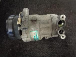 Klimapumpe van een Renault Twingo (C06) 1.2 16V 2004