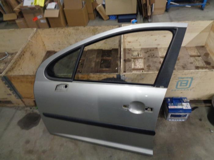 Cadre De Portière Avant Gauche Pour Peugeot 207 1.4 HDI 2006-2014 – Pièce D’occasion