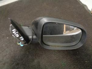 Used Wing mirror, right Volvo V50 (MW) 1.6 D 16V Price € 75,00 Margin scheme offered by Westerhof autodemontage