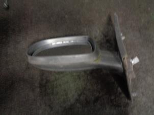 Used Wing mirror, left Opel Corsa C (F08/68) 1.2 16V Twin Port Price € 25,00 Margin scheme offered by Westerhof autodemontage