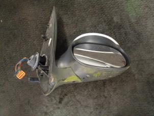 Used Wing mirror, right Peugeot 206 (2A/C/H/J/S) 1.4 XR,XS,XT,Gentry Price € 25,00 Margin scheme offered by Westerhof autodemontage