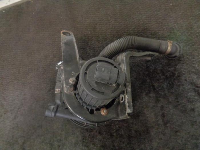 Begagnade Avgaspump Audi A6 (C6) 2.4 V6 24V Pris € 40,00 Marginaltabell erbjuds av Westerhof autodemontage