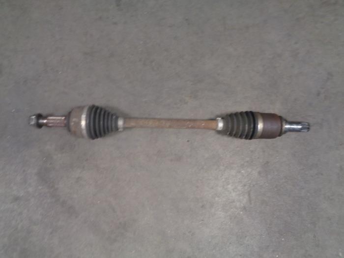 Front drive shaft, left from a Renault Clio III (BR/CR) 1.2 16V 75 2012