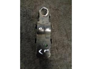 Gebrauchte Elektrisches Fenster Schalter Peugeot 207/207+ (WA/WC/WM) 1.4 16V Preis € 15,00 Margenregelung angeboten von Westerhof autodemontage