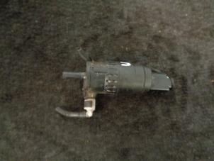 Usagé Pompe lave-glace avant Volkswagen Up! (121) 1.0 12V 60 Prix € 15,00 Règlement à la marge proposé par Westerhof autodemontage