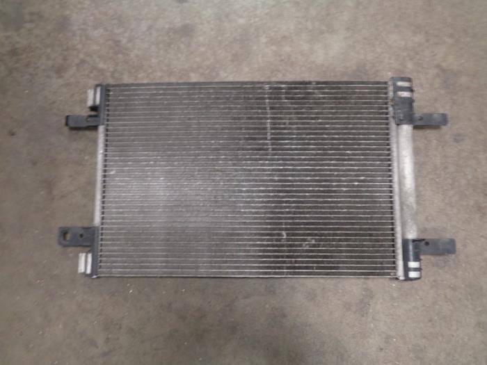 Begagnade AC-radiator Peugeot 308 (L3/L8/LB/LH/LP) 2.0 GT HDi, Blue HDi 16V Pris € 50,00 Marginaltabell erbjuds av Westerhof autodemontage