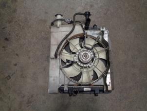 Begagnade Kylarsats Toyota Aygo (B10) 1.0 12V VVT-i Pris € 75,00 Marginaltabell erbjuds av Westerhof autodemontage