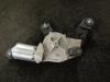Motor de limpiaparabrisas detrás de un Kia Picanto (TA), 2011 / 2017 1.0 12V, Hatchback, Gasolina, 998cc, 51kW (69pk), FWD, G3LA, 2011-05 / 2017-03, TAF4P1; TAF4P2; TAF5P1; TAF5P2 2014