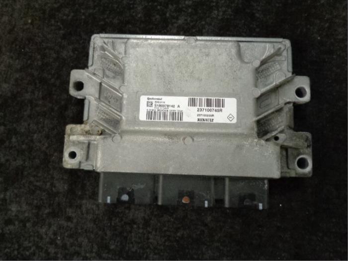 Engine management computer from a Renault Grand Scénic III (JZ) 2.0 16V CVT 2010