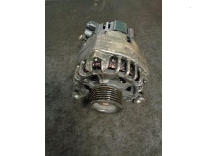 Używane Pradnica Peugeot 206 (2A/C/H/J/S) 1.1 XN,XR Cena € 35,00 Procedura marży oferowane przez Westerhof autodemontage