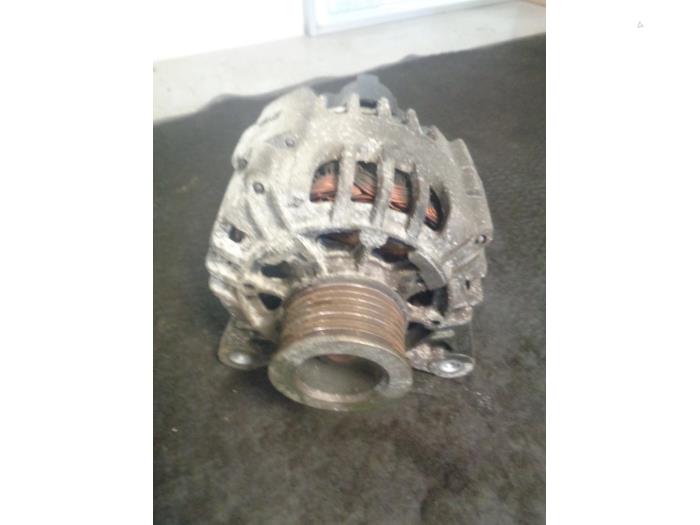 Begagnade Dynamo Renault Twingo II (CN) 1.2 Pris € 35,00 Marginaltabell erbjuds av Westerhof autodemontage