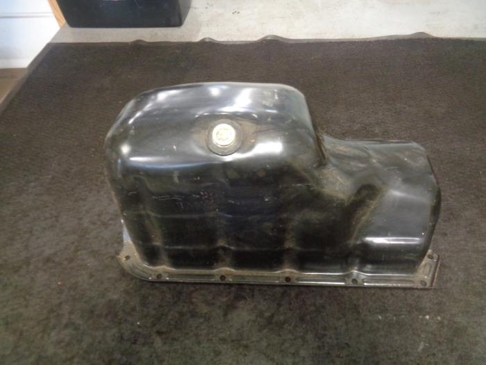 Neuf Couvercle carter Fiat Grande Punto (199) 1.2 Prix € 30,25 Prix TTC proposé par Westerhof autodemontage