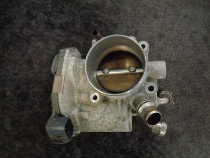 Usagé Boitier papillon Opel Insignia 1.8 16V Ecotec Prix € 35,00 Règlement à la marge proposé par Westerhof autodemontage