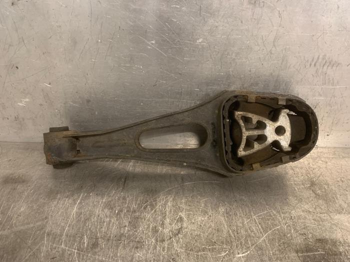 Usagé Support moteur Ford Transit Custom Prix € 36,30 Prix TTC proposé par Mettler BV