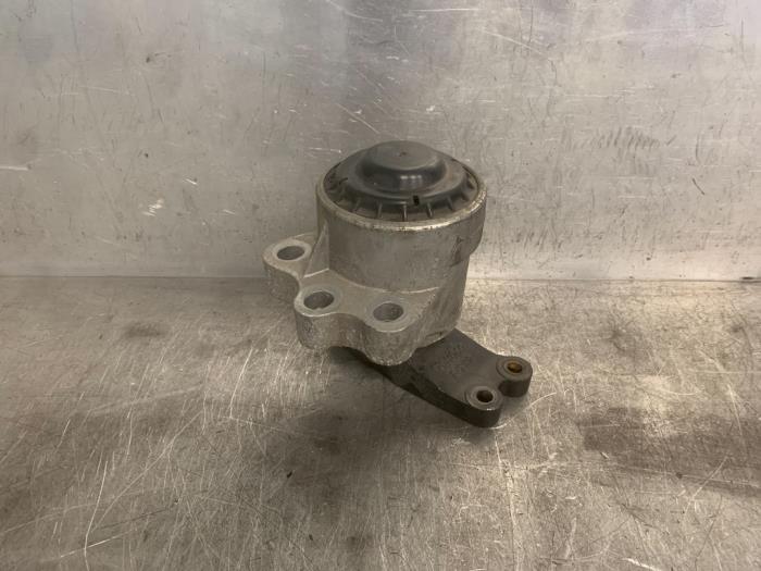 Usagé Support moteur Ford Transit Custom Prix € 36,30 Prix TTC proposé par Mettler BV