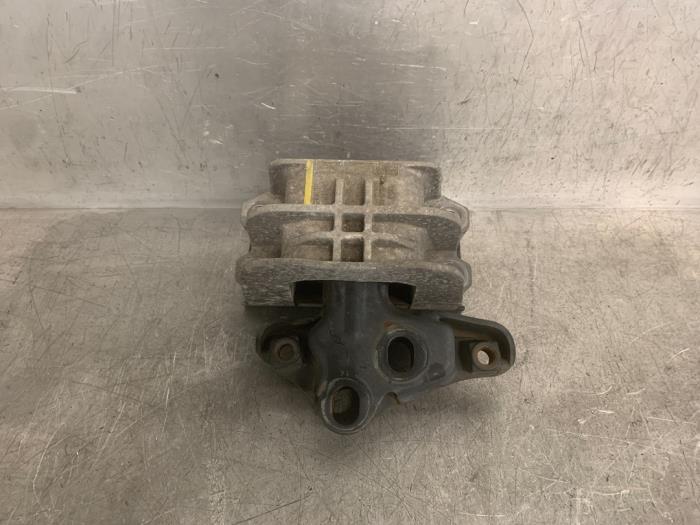 Usagé Support moteur Ford Transit Custom Prix € 24,20 Prix TTC proposé par Mettler BV