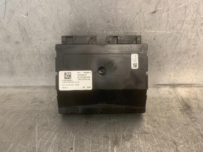 Używane Modul climatronic BMW 3-Serie Cena € 30,00 Procedura marży oferowane przez Mettler BV