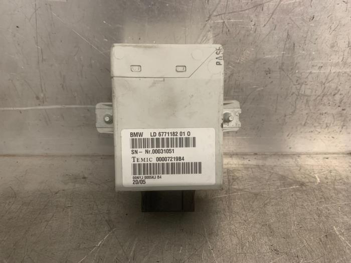 Usagé Module (divers) BMW 3-Série Prix € 30,00 Règlement à la marge proposé par Mettler BV