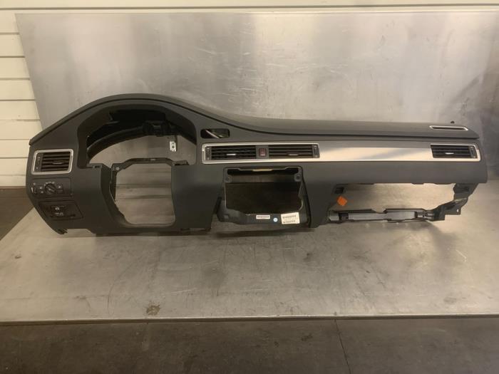 Używane Panel Volvo S80 Cena € 450,00 Procedura marży oferowane przez Mettler BV