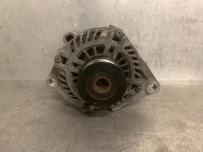 Begagnade Dynamo Mitsubishi ASX 1.8 DI-D HP MIVEC 16V Pris € 30,00 Marginaltabell erbjuds av Mettler BV