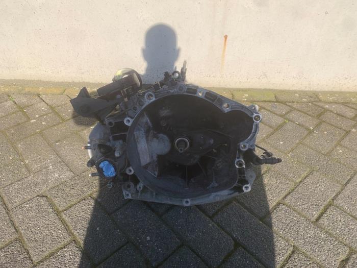 Used Gearbox Citroen C4 Grand Picasso (UA) 1.8 16V Price € 175,00 Margin scheme offered by Mettler BV