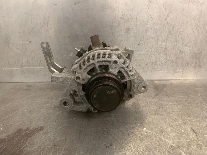 Used Dynamo Toyota Yaris III (P13) 1.5 16V Dual VVT-iE Price € 35,00 Margin scheme offered by Mettler BV